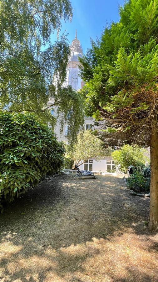 Apartamento Au Jardin De La Basilique Boulogne-sur-Mer Exterior foto