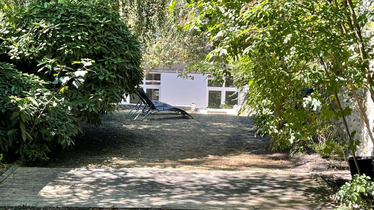 Apartamento Au Jardin De La Basilique Boulogne-sur-Mer Exterior foto