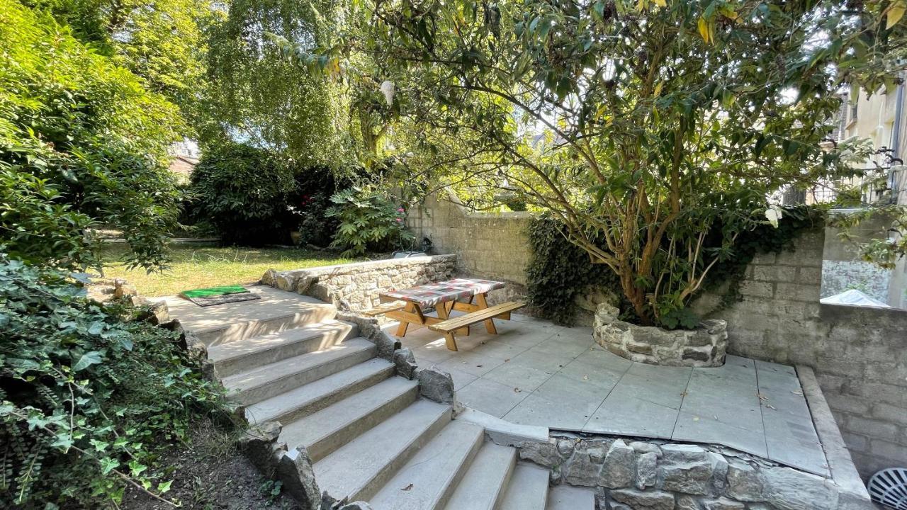 Apartamento Au Jardin De La Basilique Boulogne-sur-Mer Exterior foto